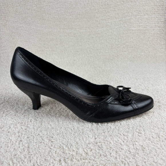 Franco Sarto Heels Womens 9.5M Black Coquette Slip On Professional Classic Pumps - Picture 1 of 14